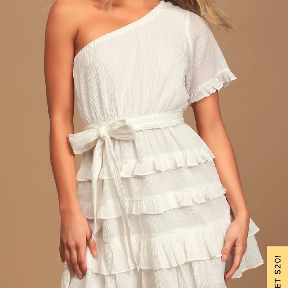 Lulus one shoulder dress